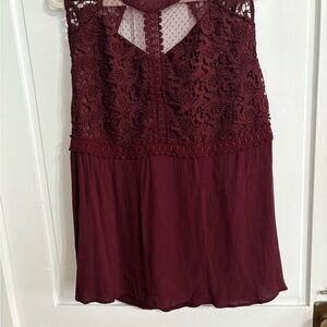⭐️$4 when bundled- Maurices Burgundy Lace Babydoll Tank